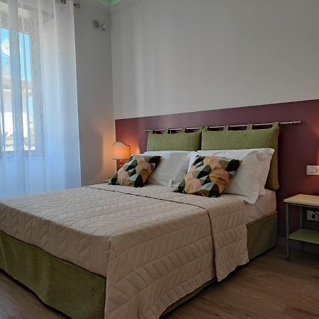 Toledo Apartment Napoli Eksteriør bilde
